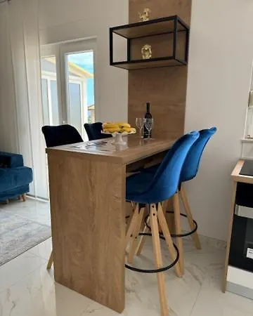 One Bedroom Apartment